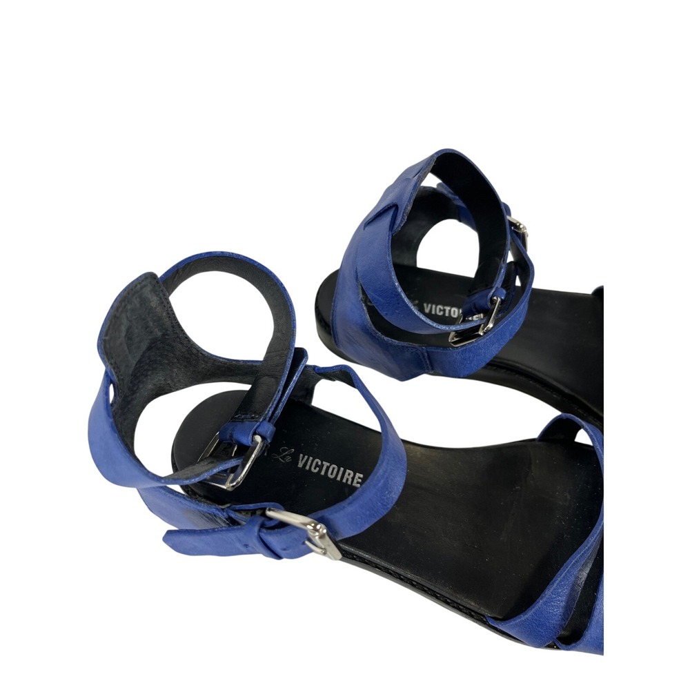 VICTOIRE Blue Leather Ankle Strap Flat Sandals Women Size 9-9.5